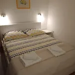 Lean Appartement Pula