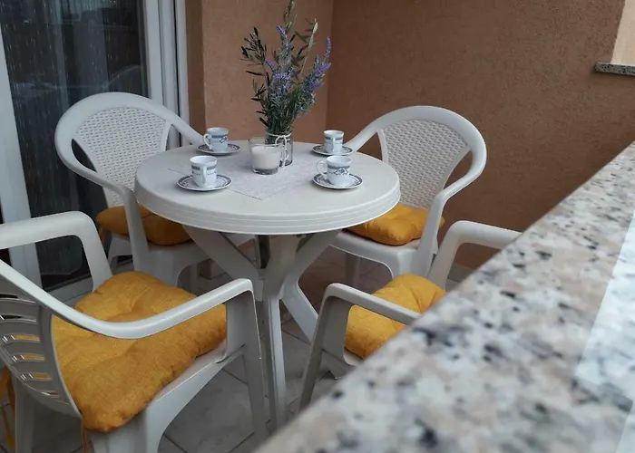 Lean Апартаменты *